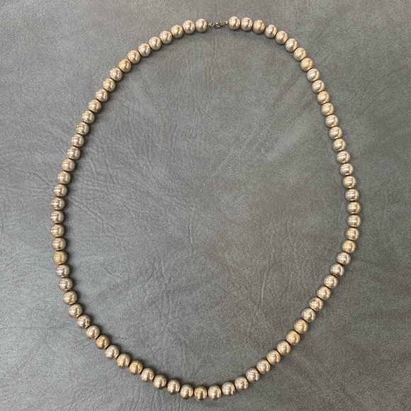 Beige Pearl Necklace - Picture 1 of 5